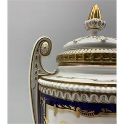 20th century Royal Worcester twin handled vase and cover, decorated with a view of the Thames,  made to commemorate 200 years of Royal Warrant, marked beneath Royal Worcester Royal Warrant Holder for 200 Years, 1989, H36cm 