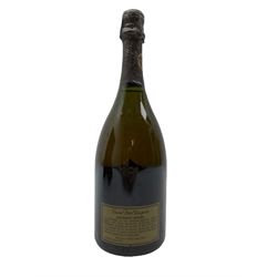 Bottle of Moet et Chandon Dom Perignon champagne, 1988 vintage 75cl, 12.5% Vol