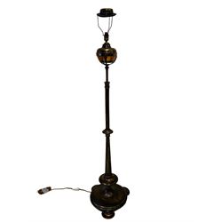 Early 20th century bronzed brass telescopic standard lamp, original oil reservoir converted to electric