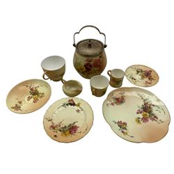 Collection of Royal Worcester blush ivory porcelain to include teacups and saucers, milk jug, biscuit barrel and cover (9)