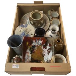 Studio pottery, including Wooton Courtenay, etc in one box