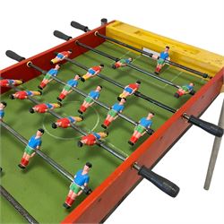 Mid-to late 20th century table football game