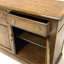  Solid oak 18th century style dresser base, the cross banded top over two drawer and two fielded panelled cupboards enclosing adjustable shelf, 117cm x 84cm, D47cm  