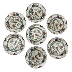 Seven 19th century plates decorated with exotic birds and foliage Pattern. 7885 D22cm