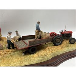 Border Fine Arts 'Bringing In the Harvest' by Ray Ayres model No. B0735, commemorative limited edition of 850 with certificate W64cm