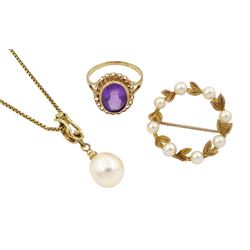 Gold amethyst ring, cultured pearl pendant necklace and a pearl brooch, all 9ct