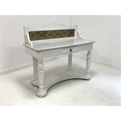 Victorian painted pine washstand, raised back with decorative tiles over marble top with canted corners, frieze fitted with one drawer, raised on turned front supports 