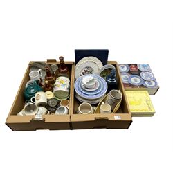 Bells Royal Reserve whisky, Spode Blue Room Collection plates, collectors plates etc in two boxes