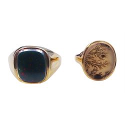 9ct rose gold moss agate signet ring and a later 9ct bloodstone signet ring, hallmarked
