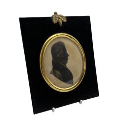Early 19th century Silhouette, side profile of Rev Robert Ward, highlighted in gilt and in ebonised frame 9cm x 7.5cm