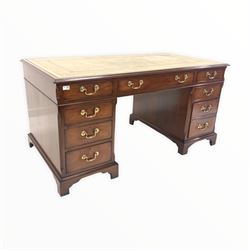 Quality Georgian style mahogany twin pedestal desk, the top inset with tooled green leather  writing surface over one long and seven short graduated cock beaded drawers, raised on bracket supports 153cm x 82cm, H78cm