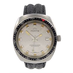Fortis Marinemaster gentleman's automatic stainless steel wristwatch, Ref. 6212, with date aperture, on black leather strap