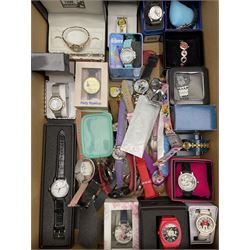 Quantity of Disney and other wristwatches including Star Wars, together with some empty watch boxes in a Disney themed box