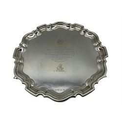Silver circular salver presented by the Mayor of Spenborough to The Duke of Wellington's Regiment on the conferment of the Freedom of Spenborough D30cm Sheffield 1958 Maker Viners 26oz