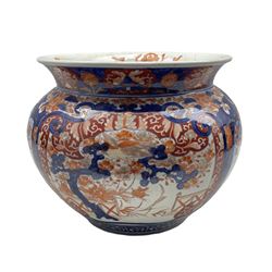 Early 20th century Japanese Imari pattern Jardiniere, decorated with four reserves with birds, terrace scene and flowers, H28cm x D37cm approx 