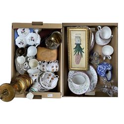 Johnsons Bros. Summer Chintz dinner and tea ware, Wedgwood items, table lamp etc in two boxes