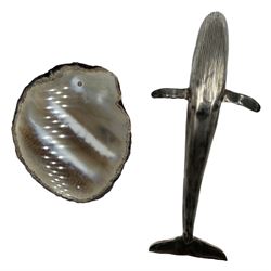 Modern silver model of a Blue Whale on agate slice stand, hallmarked Jon Braganza, London 2023, with Charles III coronation mark, L27.5cm, stand L12.5cm, H12cm overall