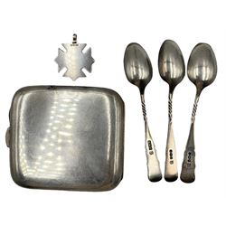 Silver cigarette case with presentation inscription Chester 1916, three silver tea spoons and a silver fob 