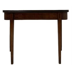 Edwardian mahogany tea table, the fold over top over frieze with satinwood string inlay, raised on square tapering supports 