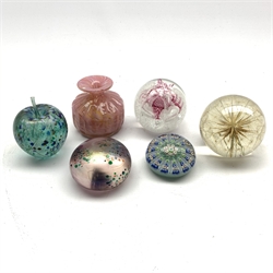  Isle of Wight Opalescent Glass apple form paperweight and another similar pink glass paperweight, Mdina pink glass vase, Caithness glass paperweight and two others (6)  