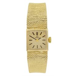 Omega 9ct gold ladies manual wind bracelet wristwatch, Cal. 1100, case No. 7115694, Birmingham 1979