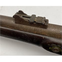 19th century three band percussion musket with sighted barrel, the Tower lock dated 1863 and numbered 422 with ramrod barrel length 99cm