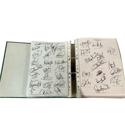 Mostly English footballing autographs and signatures, including Dean Holdsworth, Bobby Zamora, Billy Hamilton, Danny Gabbidon, Paul Elliott etc, in one folder