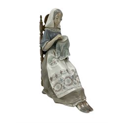  Lladro figure 'The Embroiderer', no. 4865, H28cm 