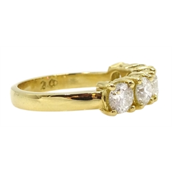 18ct gold five stone diamond ring, hallmarked, diamond total weight approx 1.70 carat