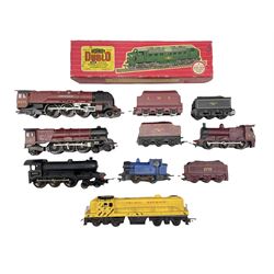 Model railway, Hornby Dublo locomotive '2232', boxed and various other locomotives including Tri-Ang 'The Princess Royal' with tender, Hornby 'Duchess of Sutherland' with tender etc