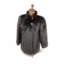 German brown mink jacket with silk pattern lining, cuffs with buttons and stand-up collar 