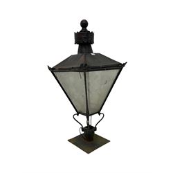 Victorian style street lamp