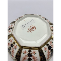 Royal Crown Derby Old Imari pattern octagonal bowl, L21cm x H8.5cm