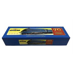 Hornby '00' gauge R2688 limited edition A4 steam locomotive Sir Nigel Gresley produced to commemorate 70 years of Hornby Railways, boxed 