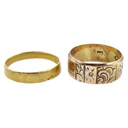 Victorian 9ct gold wedding band, with bright cut decoration, London 1878 and an 18ct gold wedding band, Birmingham 1891