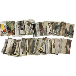 Quantity of loose postcards, mainly early 20th century including Topographical, greetings cards, photographic cards, comedy etc
