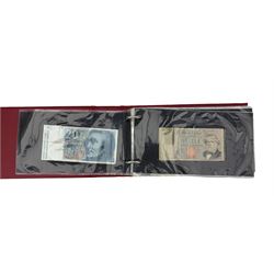 Great British and World banknotes, including Bank of England Peppiatt ten shillings 'Z99E', O'Brien ten shillings 'N22Y', various five pound notes, Page ten pounds 'M07', Queen Elizabeth II East Caribbean Currency Authority one dollar 'B75' etc, in a small ring binder folder