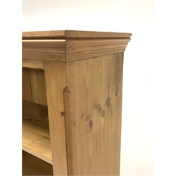  Solid pine open bookcase with five adjustable shelves, W85cm, H199cm, D30cm  