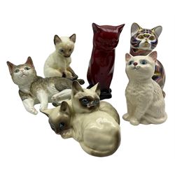 Royal Crown Derby Imari kitten paperweight with ceramic stopper, Doulton flambe cat H13cm, two other Doulton cats and two Worcester kittens (6)