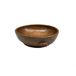 'Mouseman' adzed oak bowl with carved mouse signature, by Robert Thompson of Kilburn, D21.5cm
