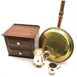 Old Sheffield plated tankard with engraved thumbpiece, EPNS tankard, small mahogany table top chest fitted with two drawers, H22cm and a 19th century brass and copper bed warming pan with turned handle 