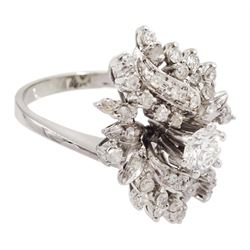 18ct white gold diamond spay design cluster ring, stamped 750, total diamond weight approx 0.80 carat