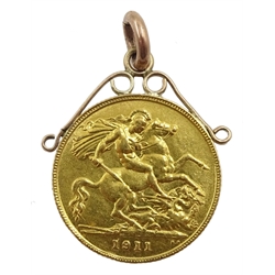 1911 gold half sovereign with soldered gold mount