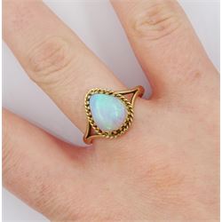 9ct gold single stone pear cut opal ring