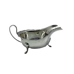 Silver sauce boat with crimped rim, loop handle and triple shaped supports Sheffield 1933 Maker Viners 3.4oz