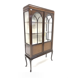 Early 20th century mahogany display cabinet, with caddy top over two tracery glazed doors enclosing three shelves, raised on cabriole supports , W90cm, H165cm, D32cm, 