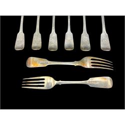 Set of five George IV silver pattern table forks engraved with a monogram London 1827 Maker T Cox Savory, single fork engraved to match 1829 and a pair of forks engraved 'M' London 1867 21oz (8)