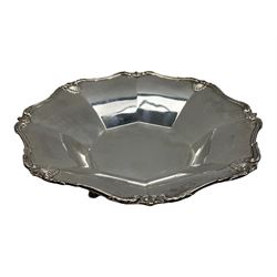 Silver octagonal dish with shell moulded border and hoof feet W20cm Birmingham 1932 Maker William Greenwood & Sons