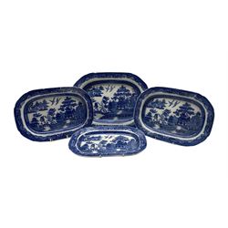 19th century Pearlware Willow pattern meat plate and three smaller meat plates in the same pattern, L38.5cm max (4)