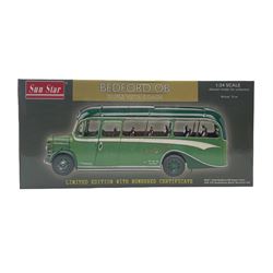 Sun Star Bedford OB limited edition 1:24 scale Duple Vista Coach 5007: 1949 Bedford OB Duple Vista - JCD 370 Southdown Motor Services Ltd, boxed